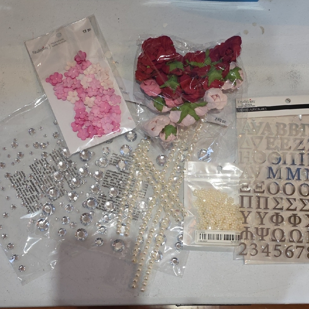 DIY Graduation Cap Leftover Decoration Supplies